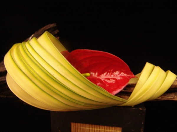 放大图片-餐桌花艺