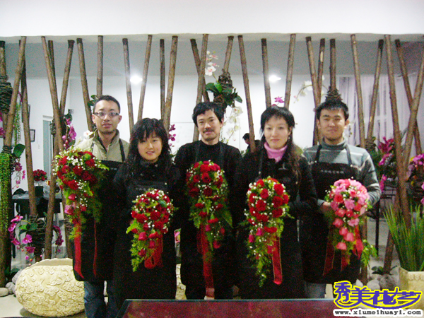 放大图片-<初级插花员>学员作品